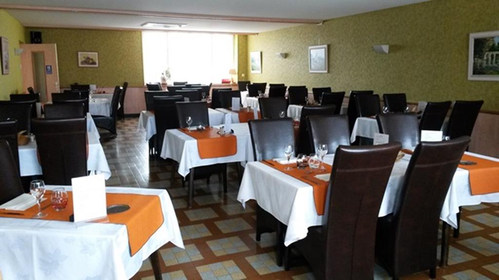 Hotel De L'Agriculture Decize Exteriör bild